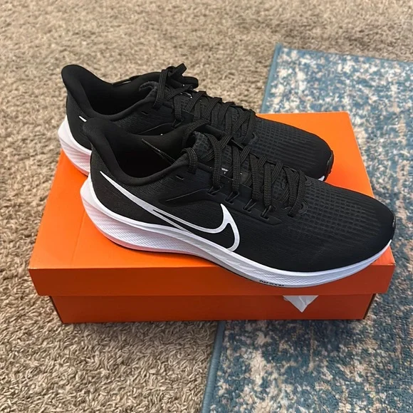 Nike Shoes Nike Air Zoom Pegasus 39 Poshmark